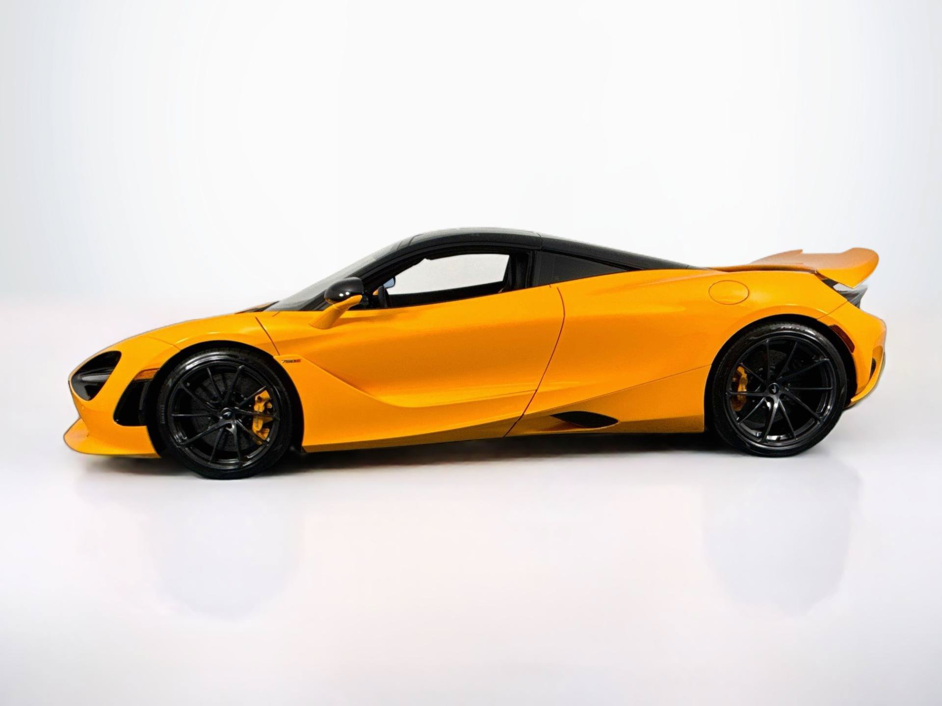 Used 2025 McLaren 750S photo 8