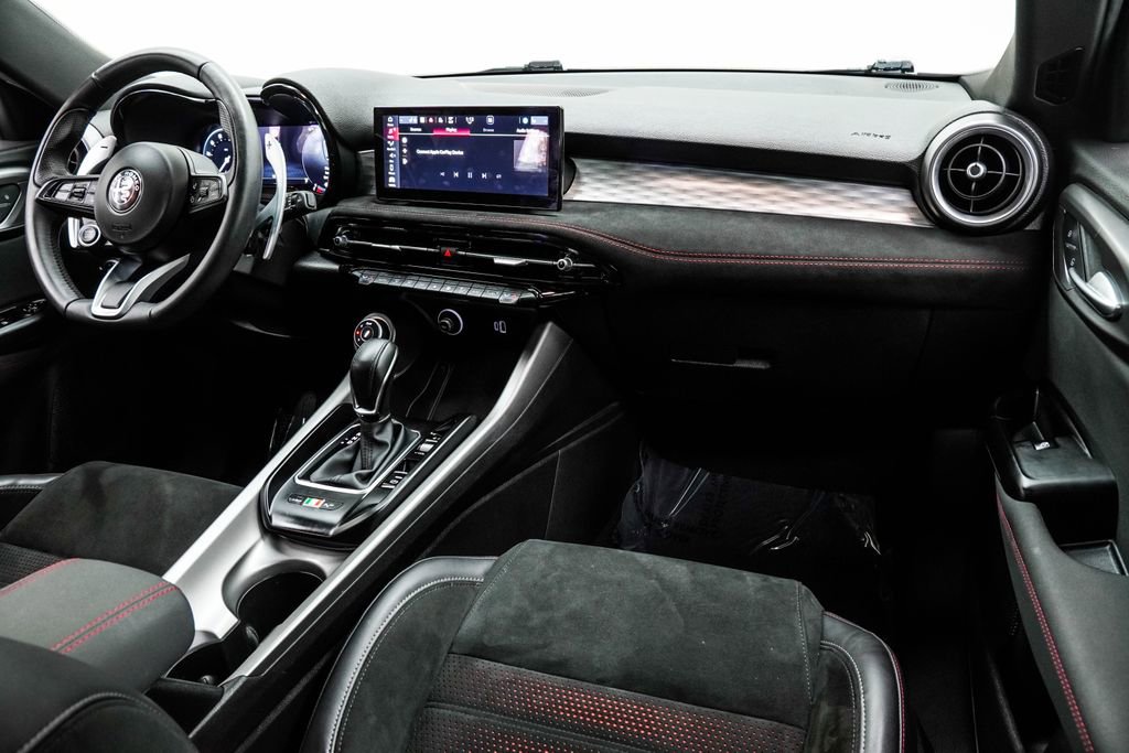 2024 Alfa Romeo Tonale Veloce