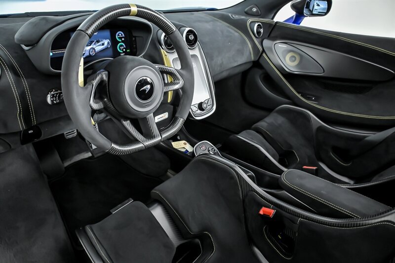 Used 2020 McLaren 600LT Spider photo 19