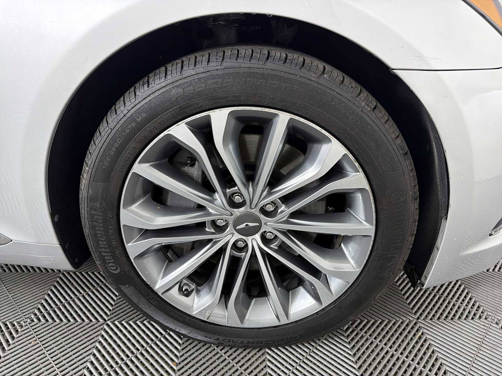 2017 Genesis G80 3.8