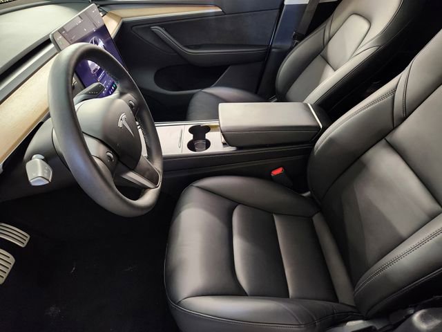 2024 Tesla Model Y Performance