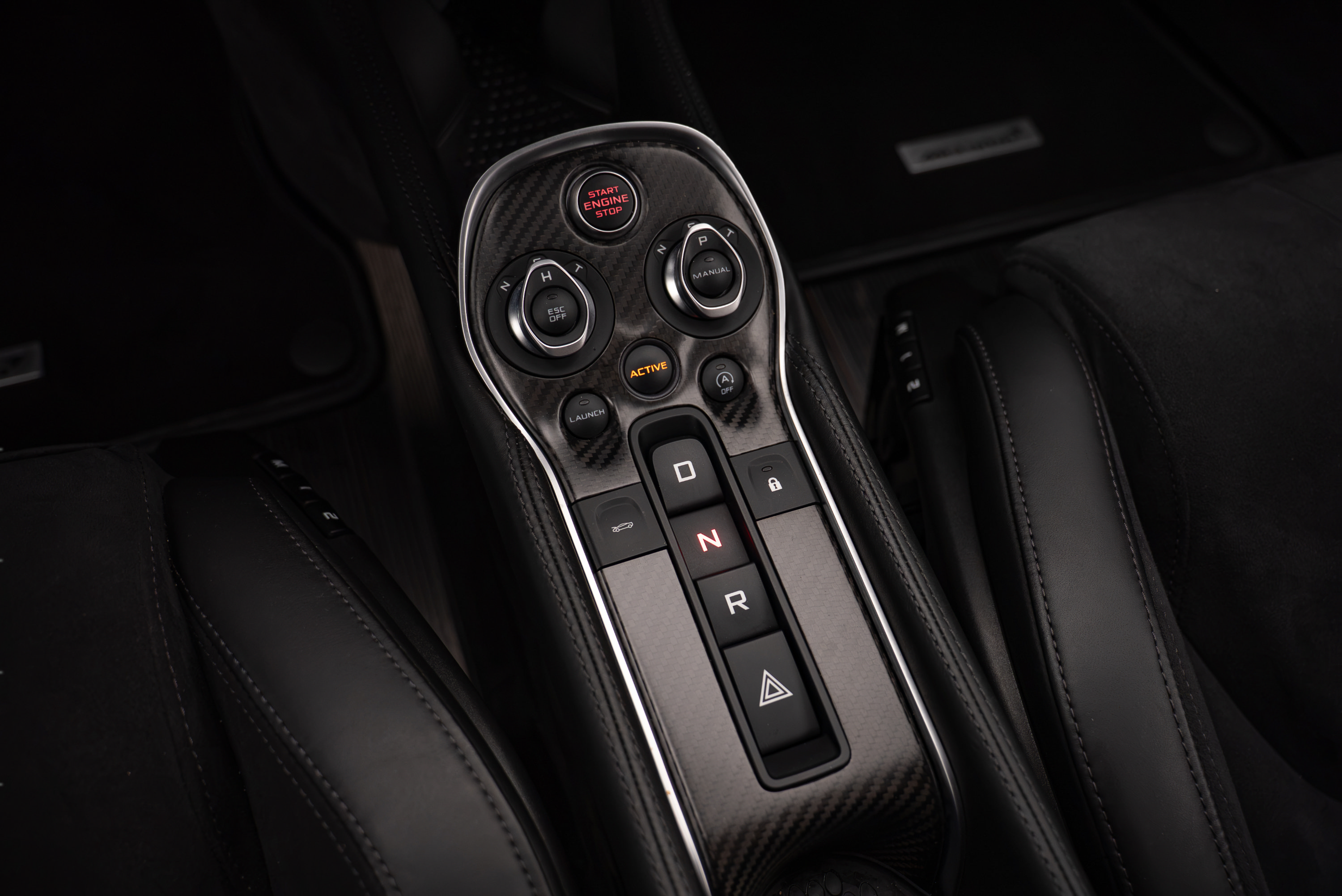Used 2019 McLaren 600LT photo 14