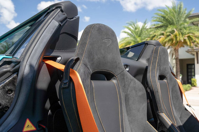 Used 2022 McLaren 720S Spider photo 31