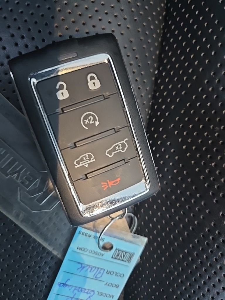 2023 Jeep Grand Wagoneer Series II