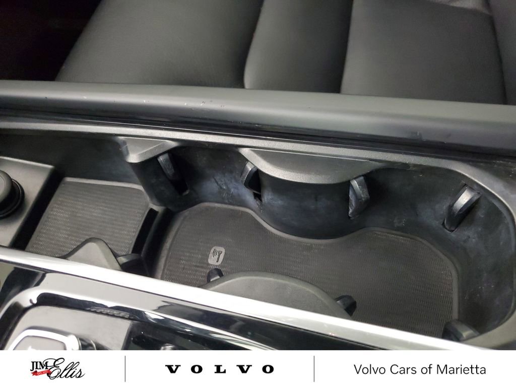 2020 Volvo Xc90 T6 Momentum