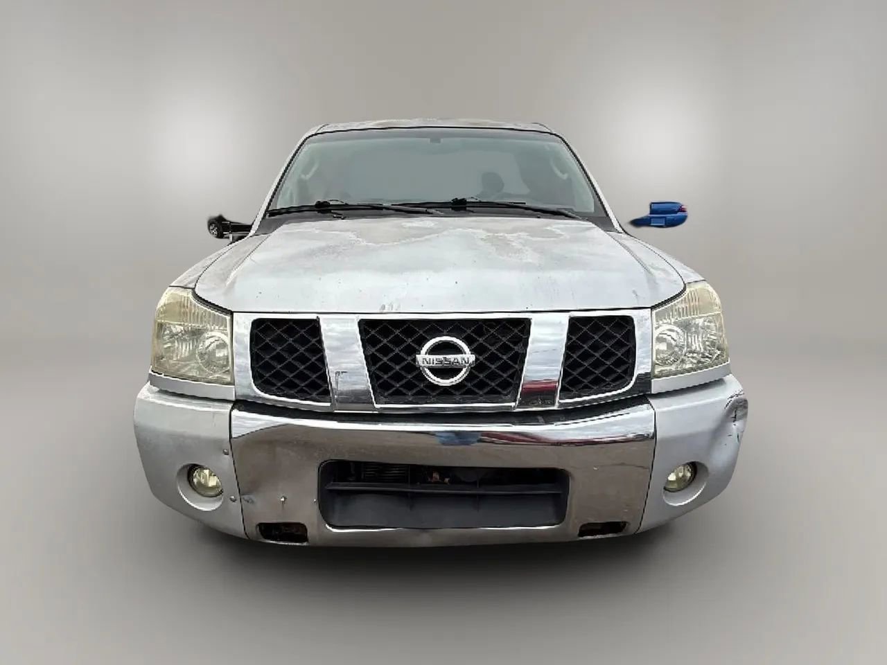 2004 Nissan Titan SE
