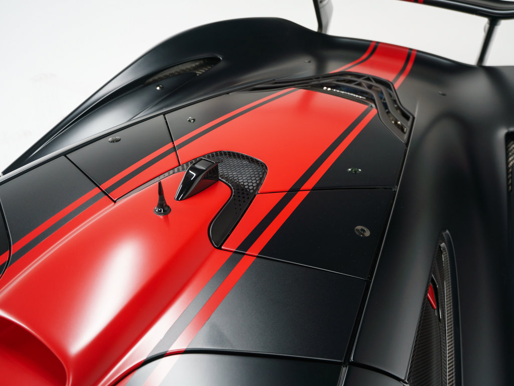 Used 2015 McLaren P1 photo 23