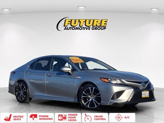Used 2018 Toyota Camry SE