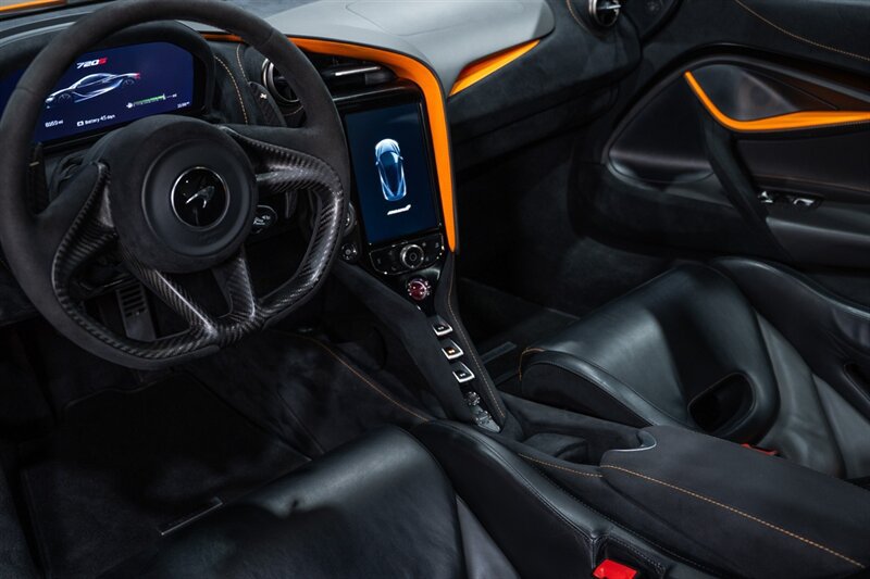 Used 2019 McLaren 720S Performance photo 43