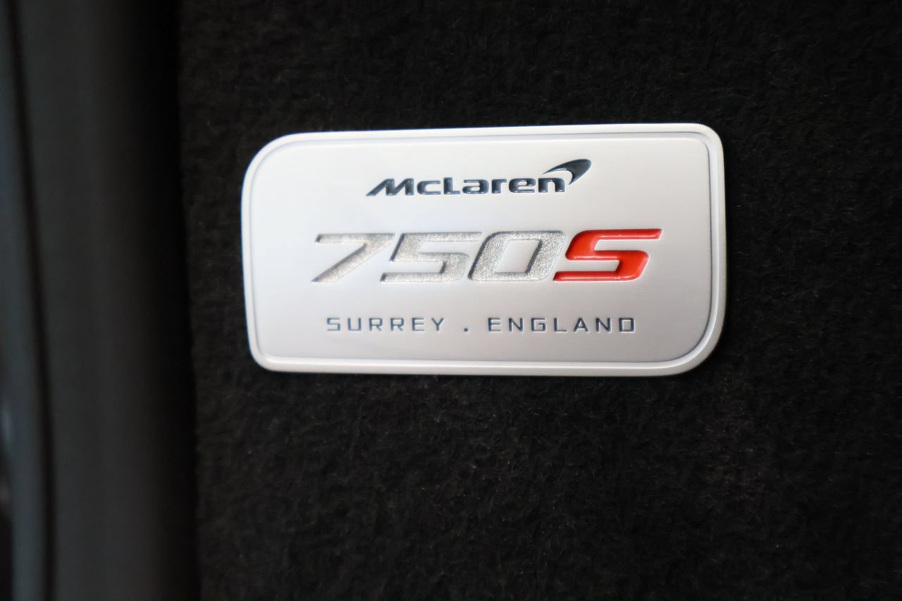 New 2027 McLaren 750S Spider photo 26