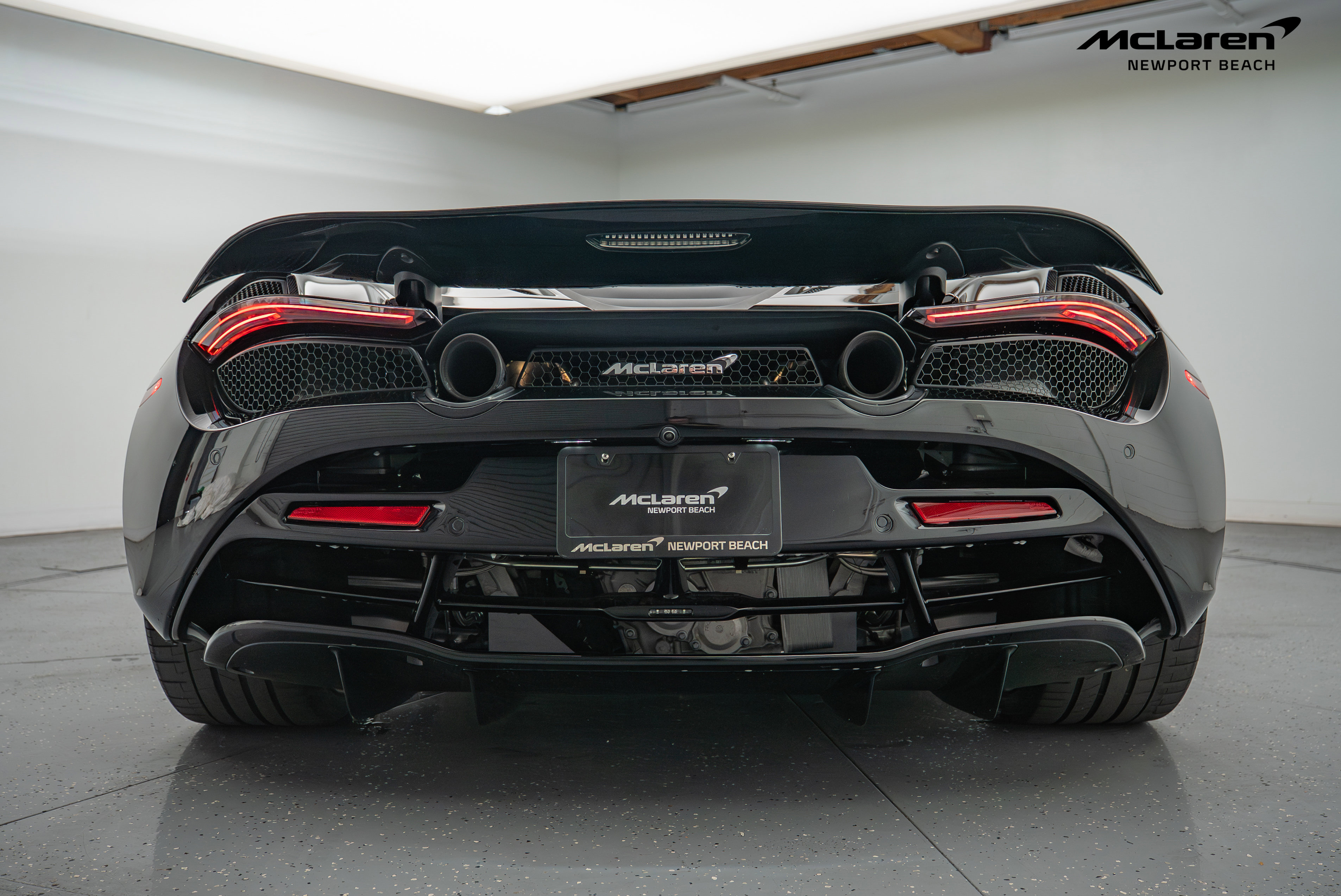 Used 2023 McLaren 720S Spider photo 16