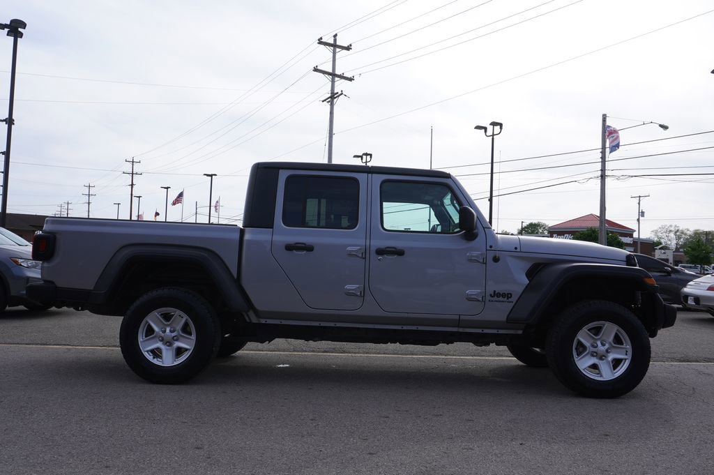 2020 Jeep Gladiator Sport