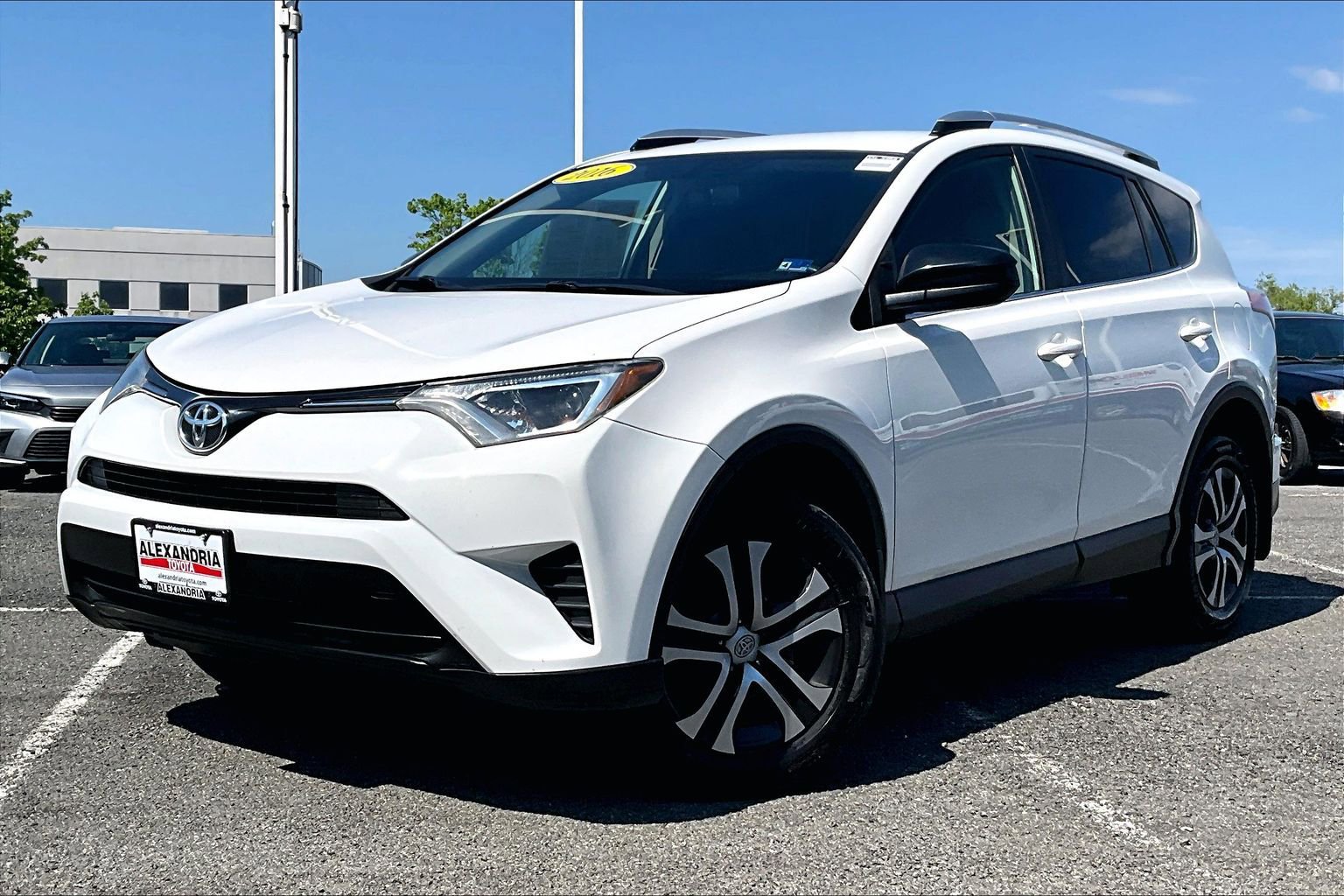 Used 2016 Toyota RAV4 LE