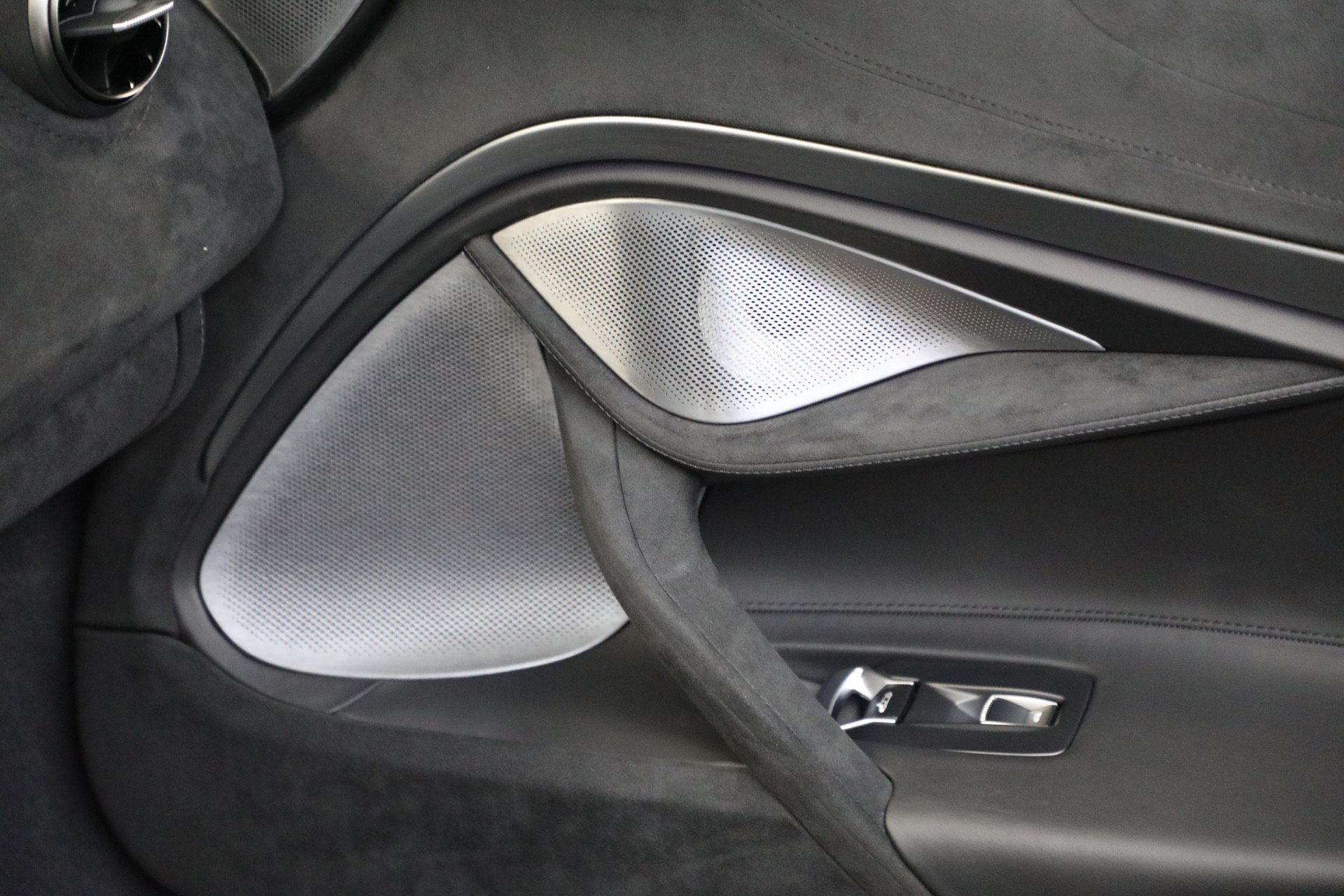 Used 2024 McLaren 750S Spider photo 33