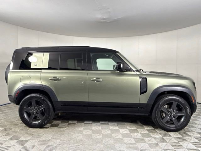 2023 Land Rover Defender 110 X-Dynamic SE