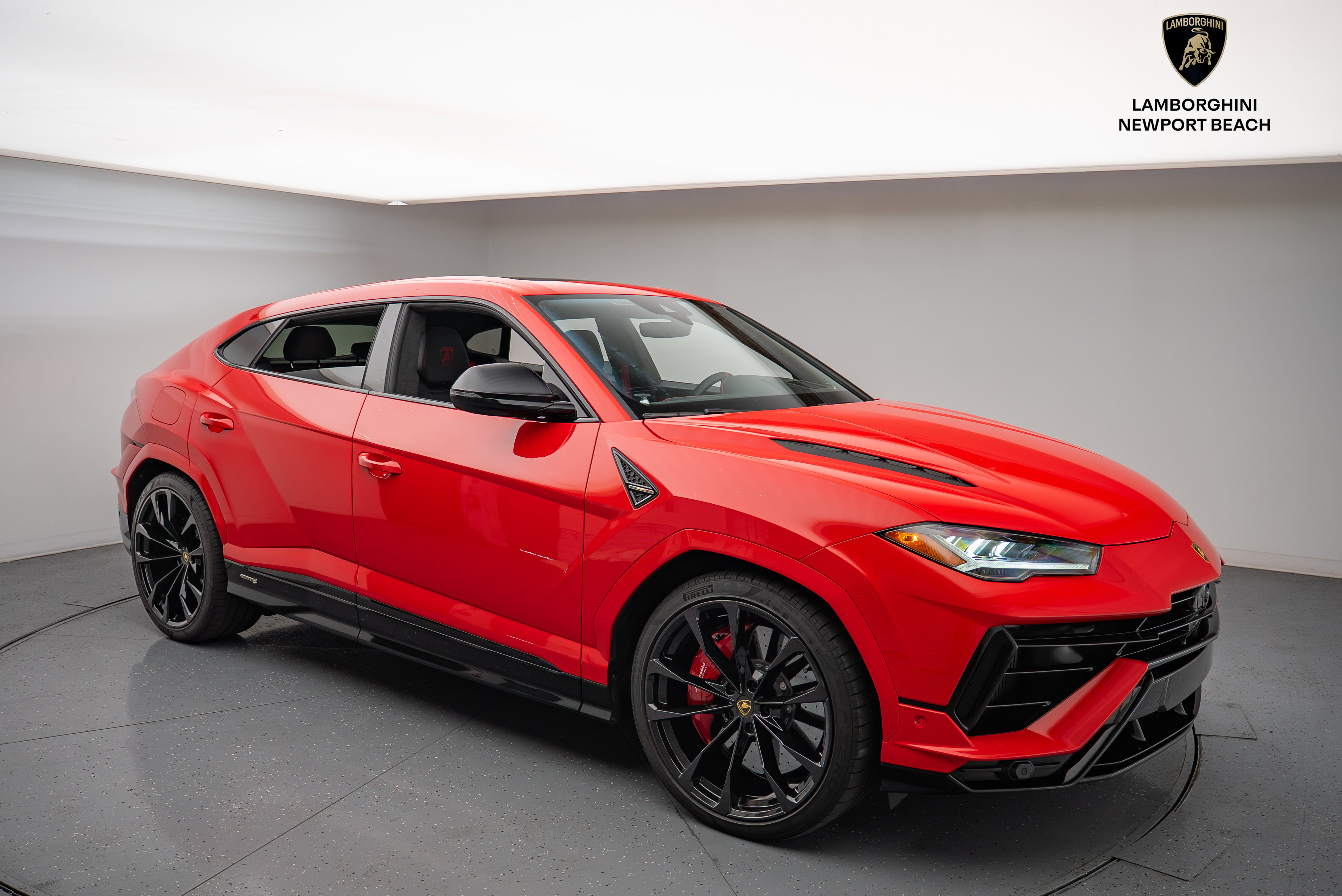 Used 2024 Lamborghini Urus S