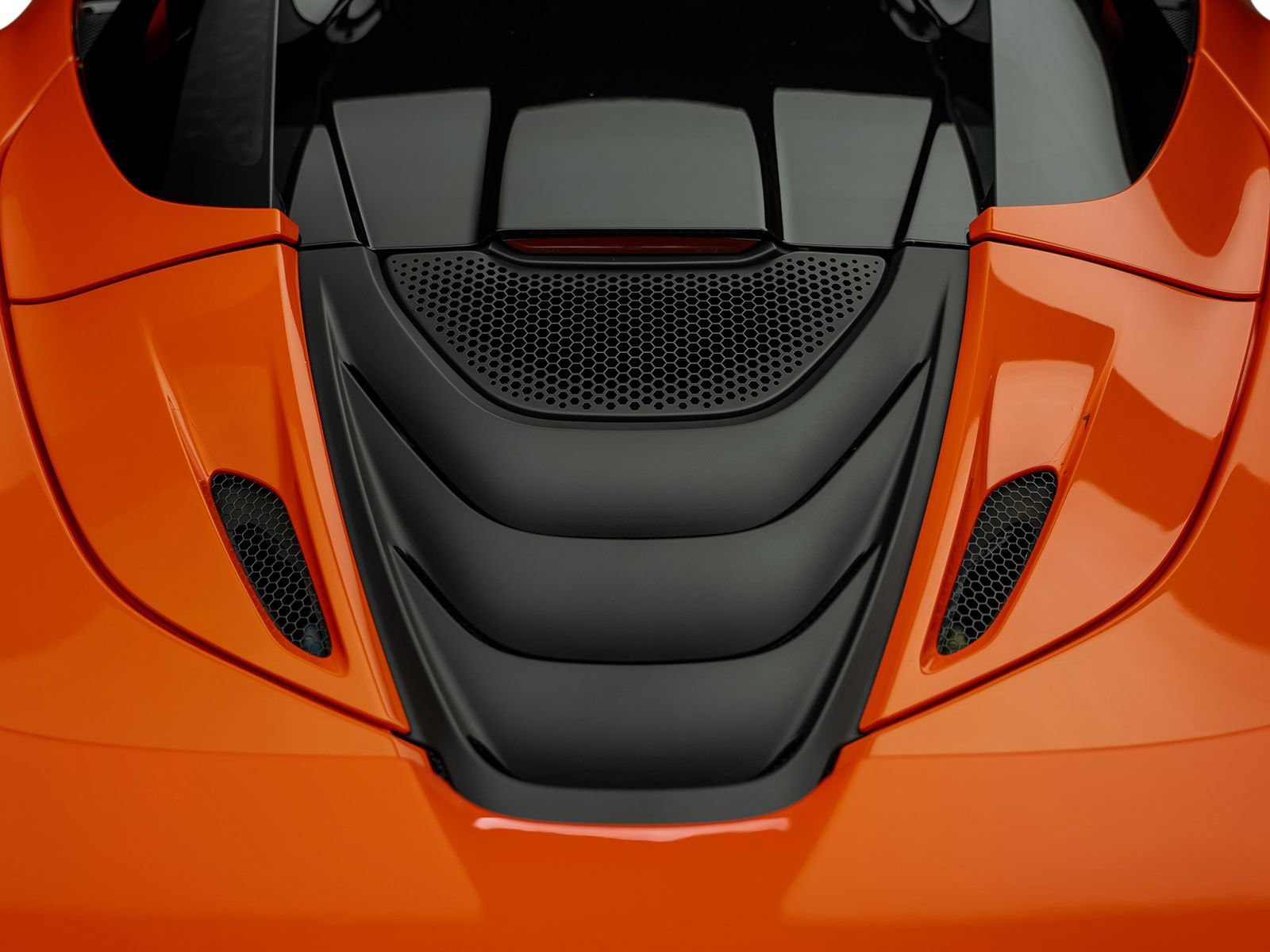 Used 2022 McLaren 720S Spider photo 22