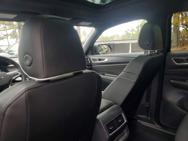 2026 Volkswagen Atlas Cross Sport SEL Premium R-Line