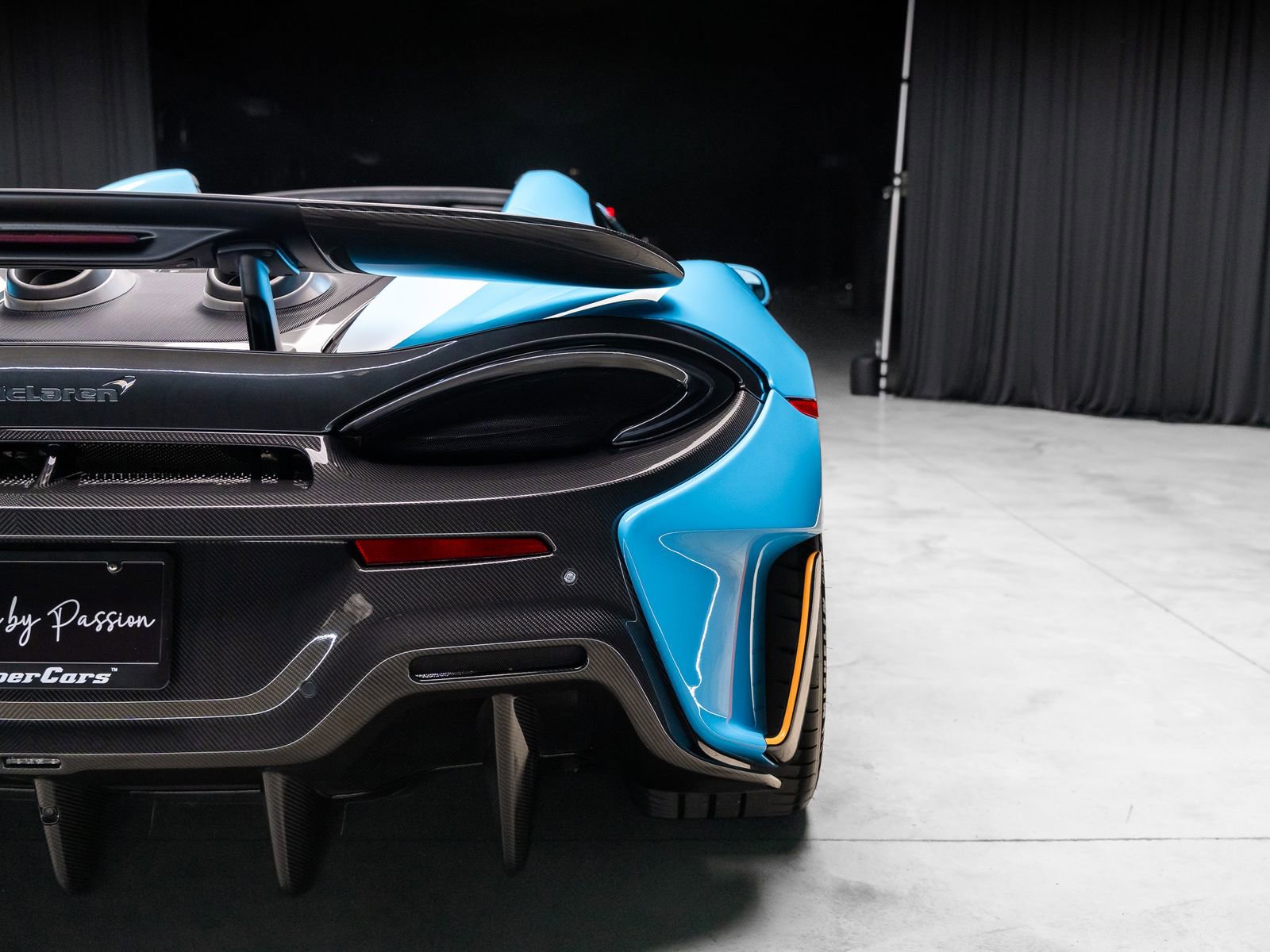 Used 2020 McLaren 600LT Spider photo 40