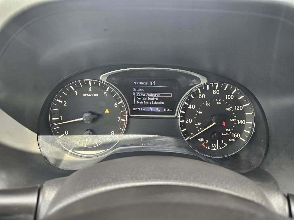 2020 Nissan Pathfinder SV