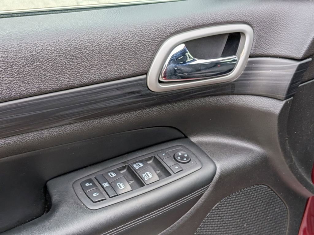 2020 Jeep Grand Cherokee Laredo