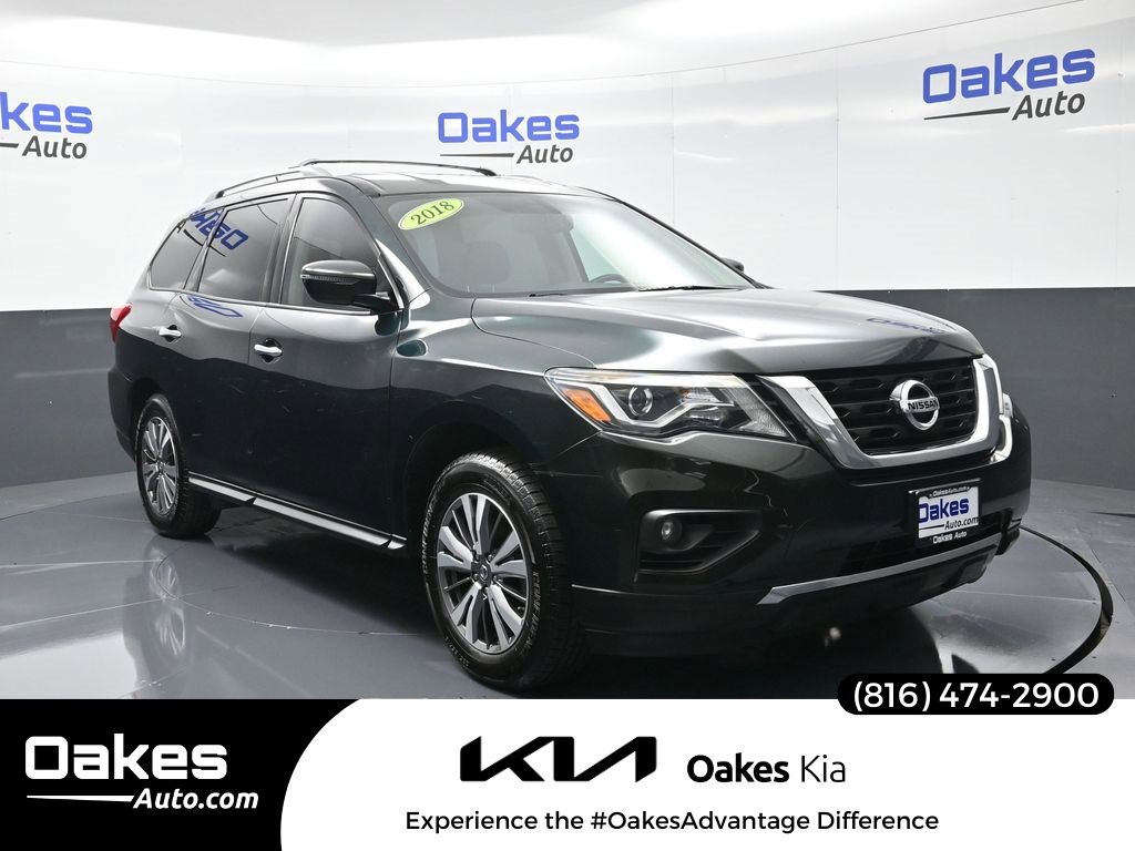 2018 Nissan Pathfinder SV