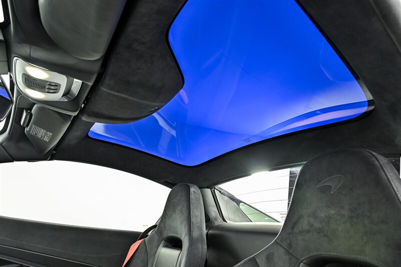 Used 2019 McLaren 720S Spider photo 20