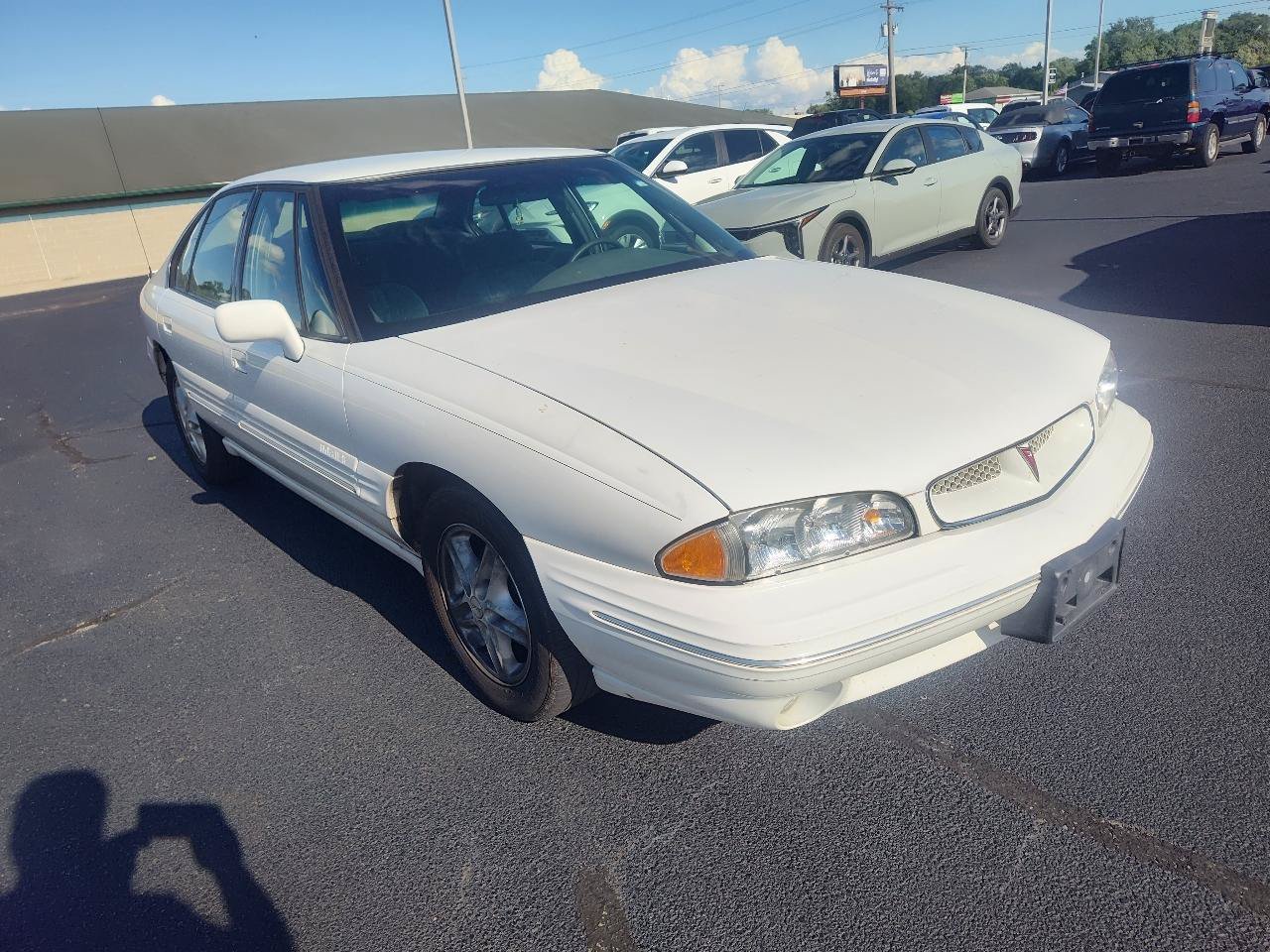 Used 1999 Pontiac Bonneville SE w/ Opt Pkg