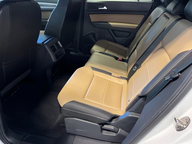 2022 Volkswagen Atlas Cross Sport SE