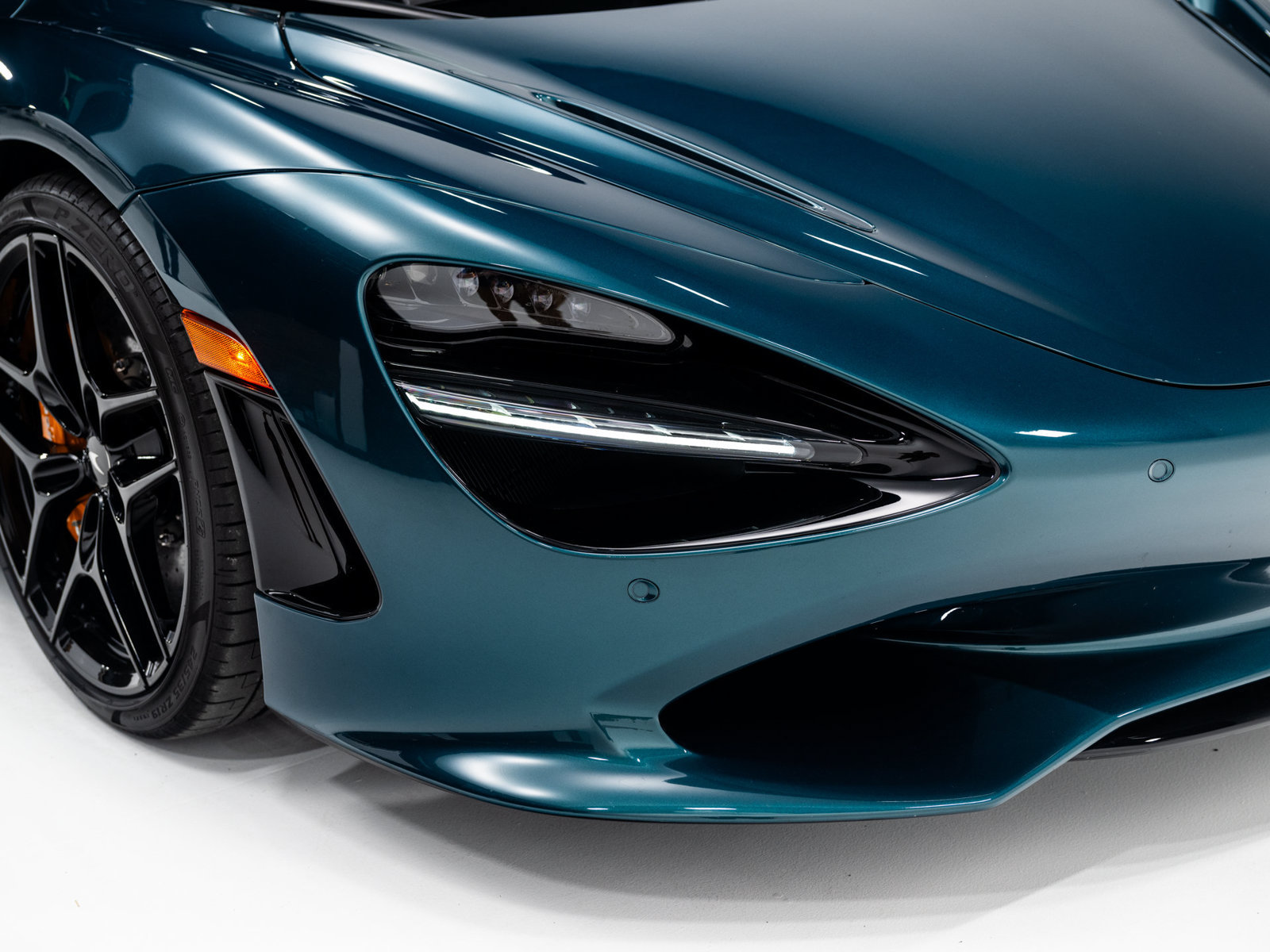 Used 2024 McLaren 750S Spider photo 14