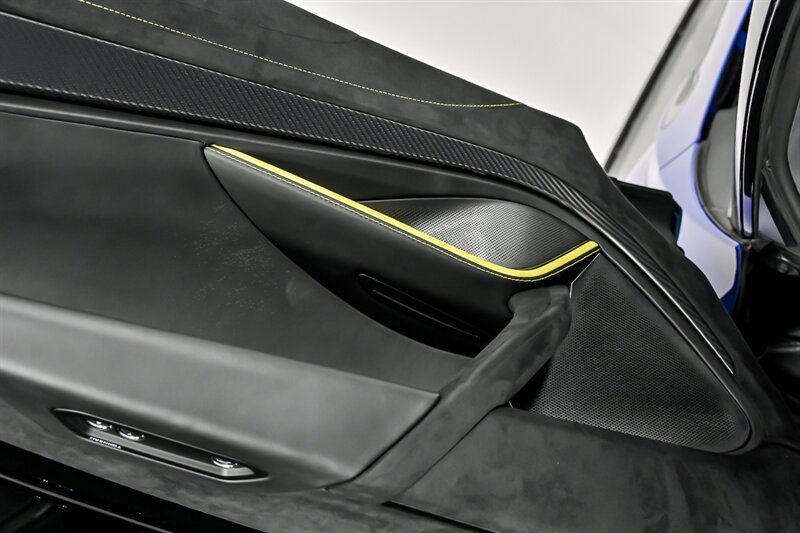 Used 2024 McLaren 750S Spider photo 22