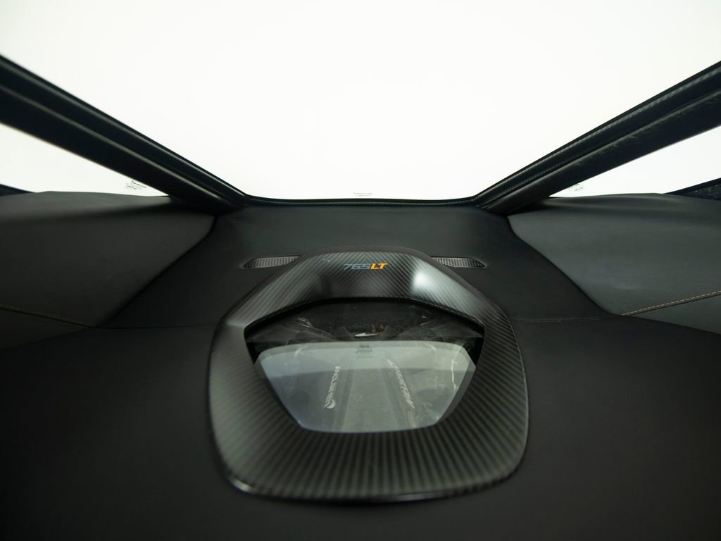Used 2021 McLaren 765LT photo 40