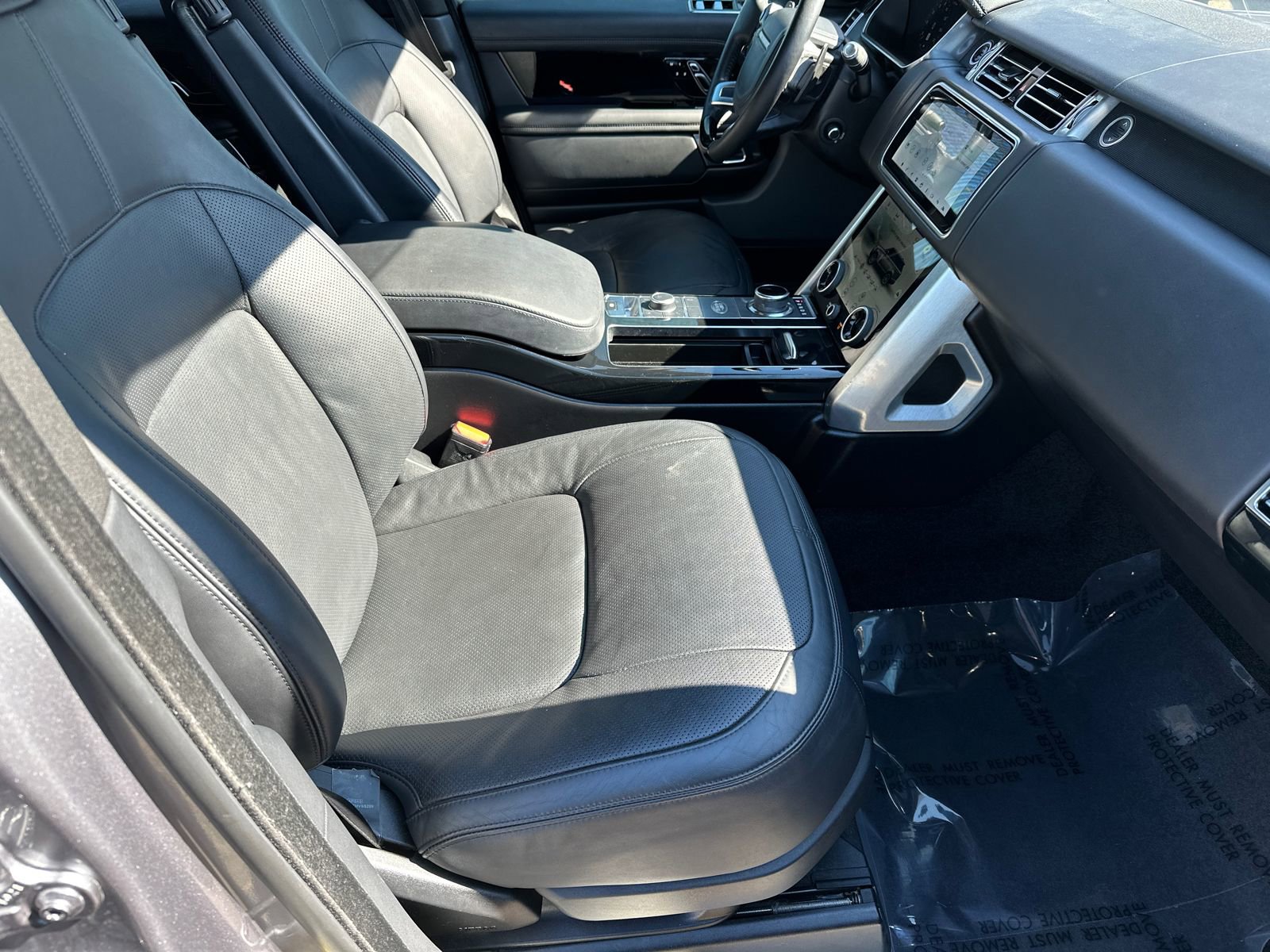 2022 Land Rover Range Rover P525 Westminster Edition