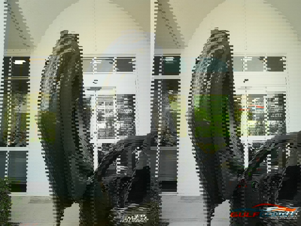 Used 2020 McLaren 600LT Spider photo 26