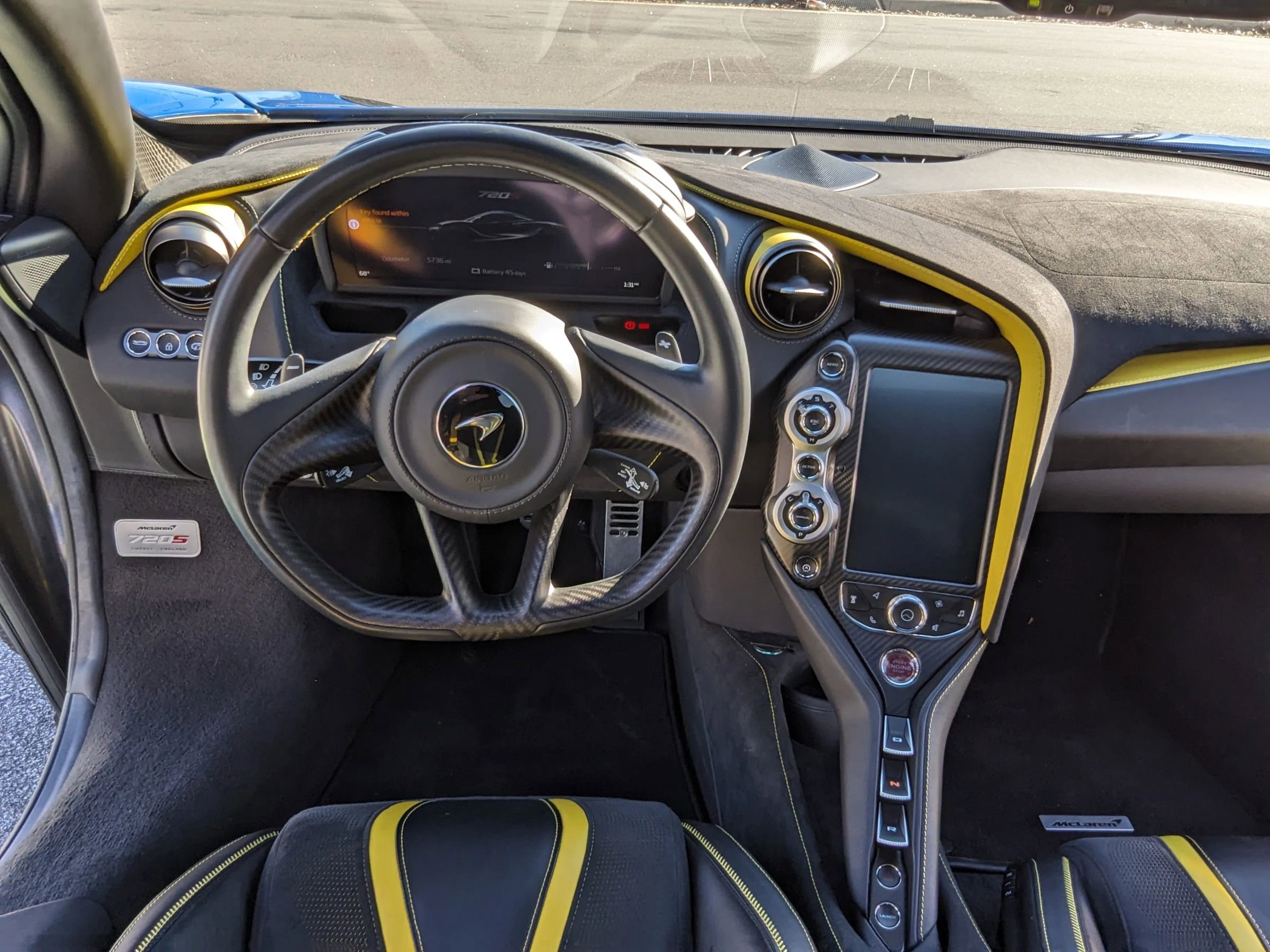 Used 2021 McLaren 720S Luxury photo 16