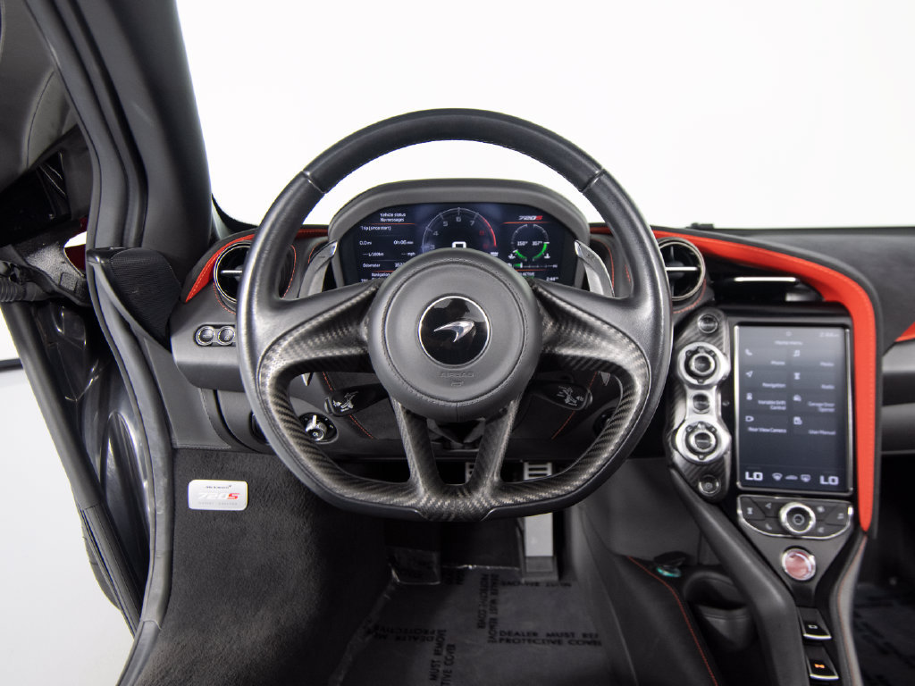 Used 2022 McLaren 720S Luxury photo 16