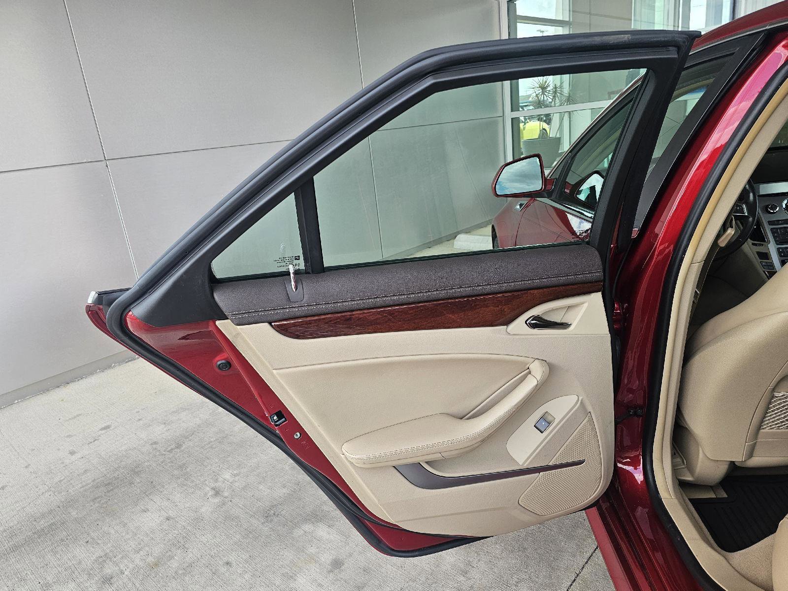 2011 Cadillac CTS Luxury