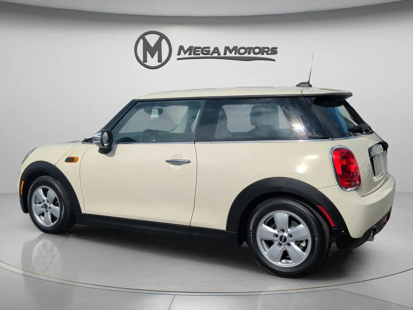2019 MINI Cooper 2-Door Hardtop