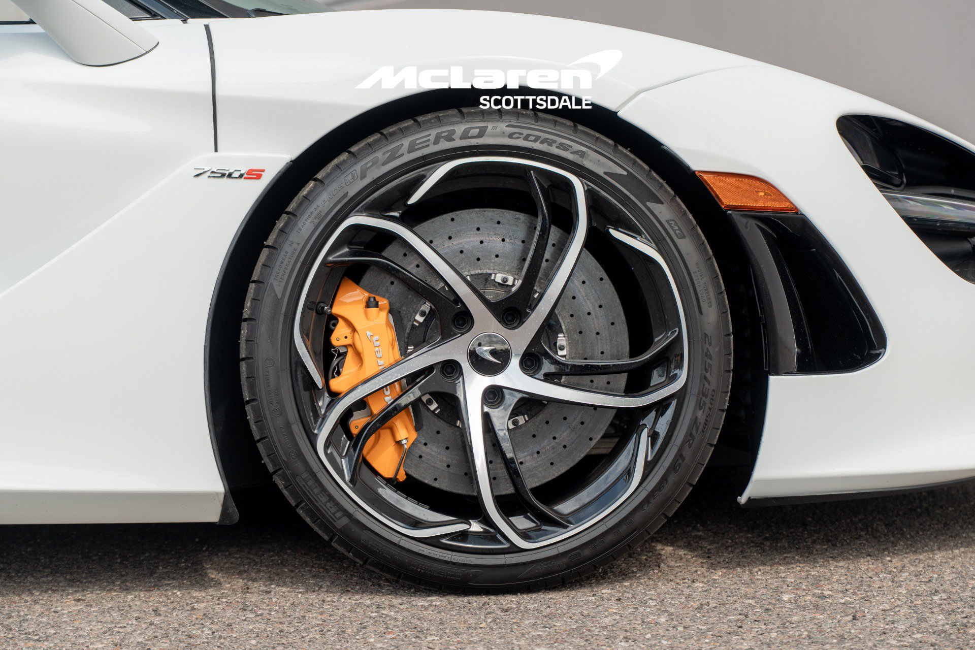 Used 2026 McLaren 750S Spider photo 31