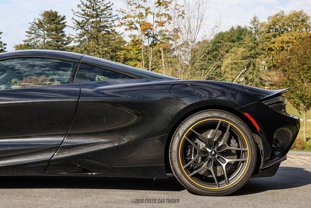 Used 2025 McLaren 750S 4