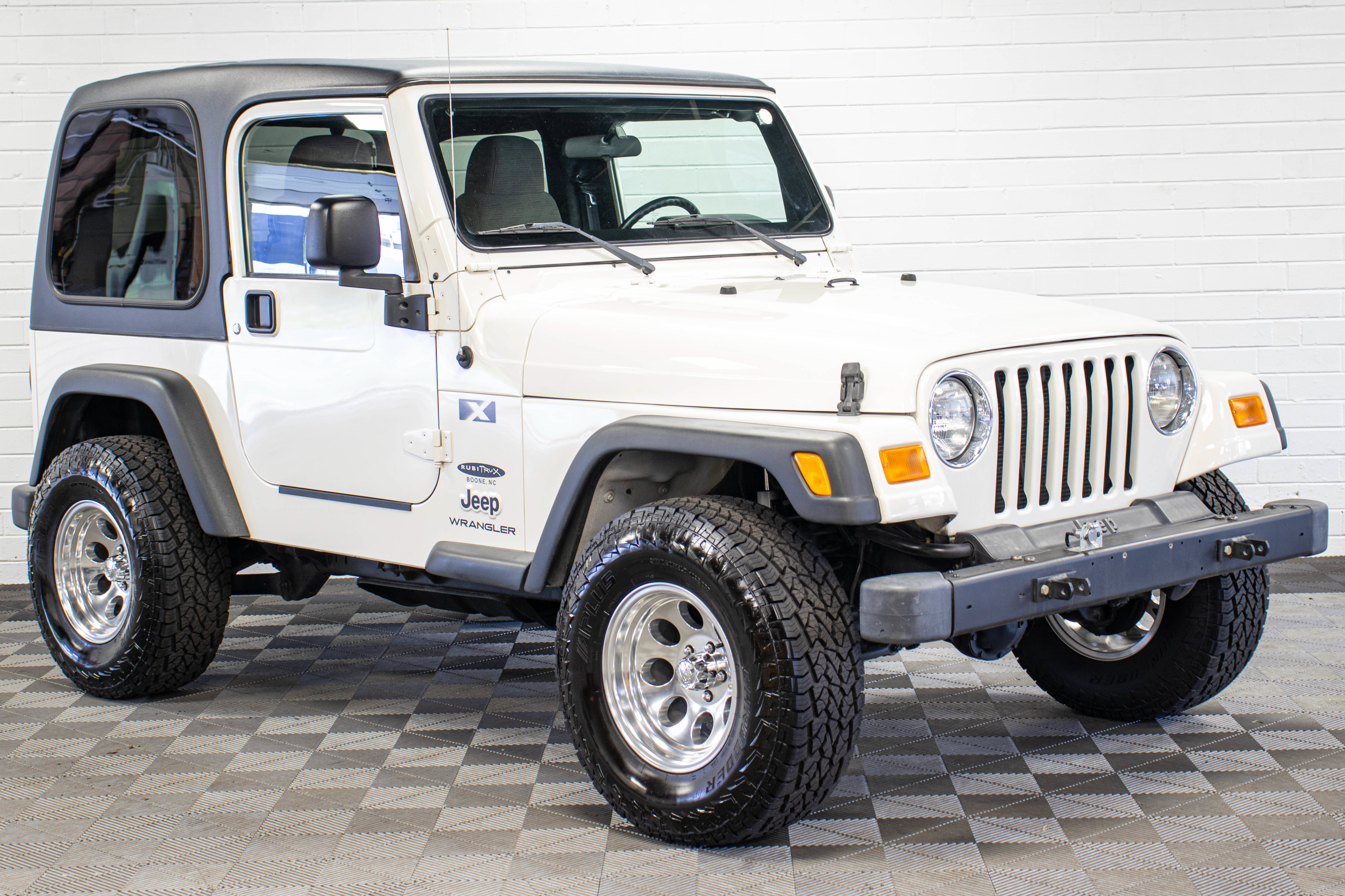 Used 2004 Jeep Wrangler X w/ Convenience Group