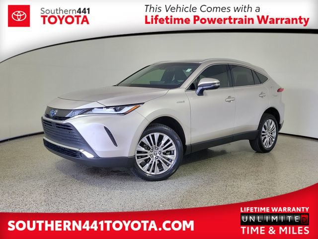 Used 2021 Toyota Venza XLE w/ Softex Package