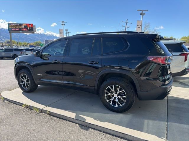 2024 GMC Acadia AT4
