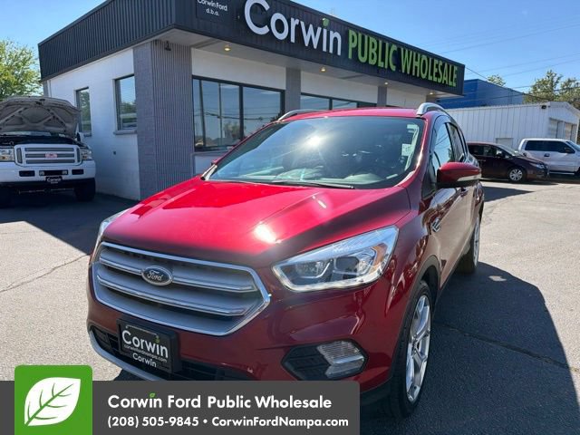 Used 2019 Ford Escape Titanium w/ U9j03 - Titanium Tow Package
