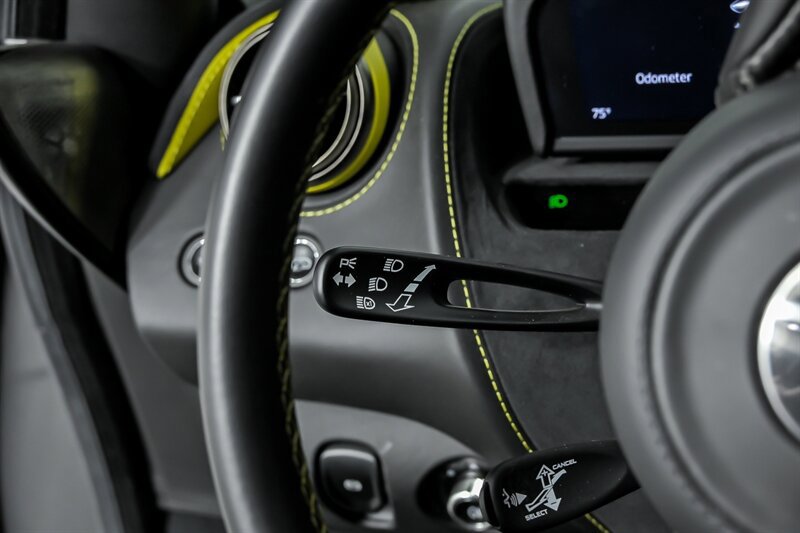 Used 2018 McLaren 720S photo 29