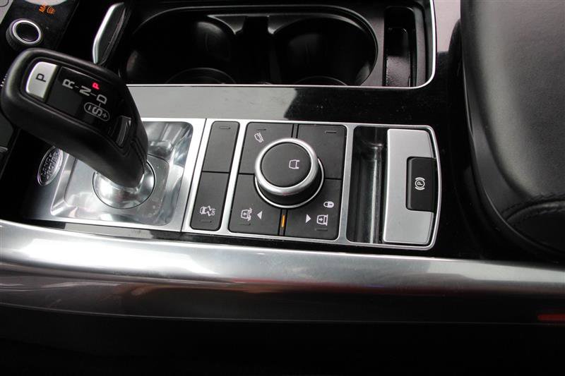 2021 Land Rover Range Rover Sport HSE Silver Edition