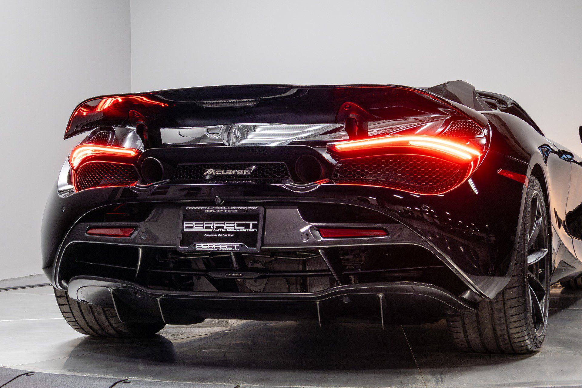 Used 2019 McLaren 720S Luxury photo 82