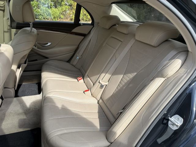 2015 Mercedes-Benz S 550 Sedan