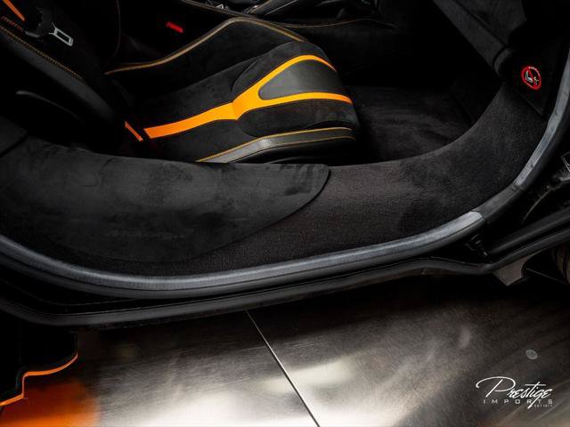 Used 2020 McLaren 720S Performance photo 49