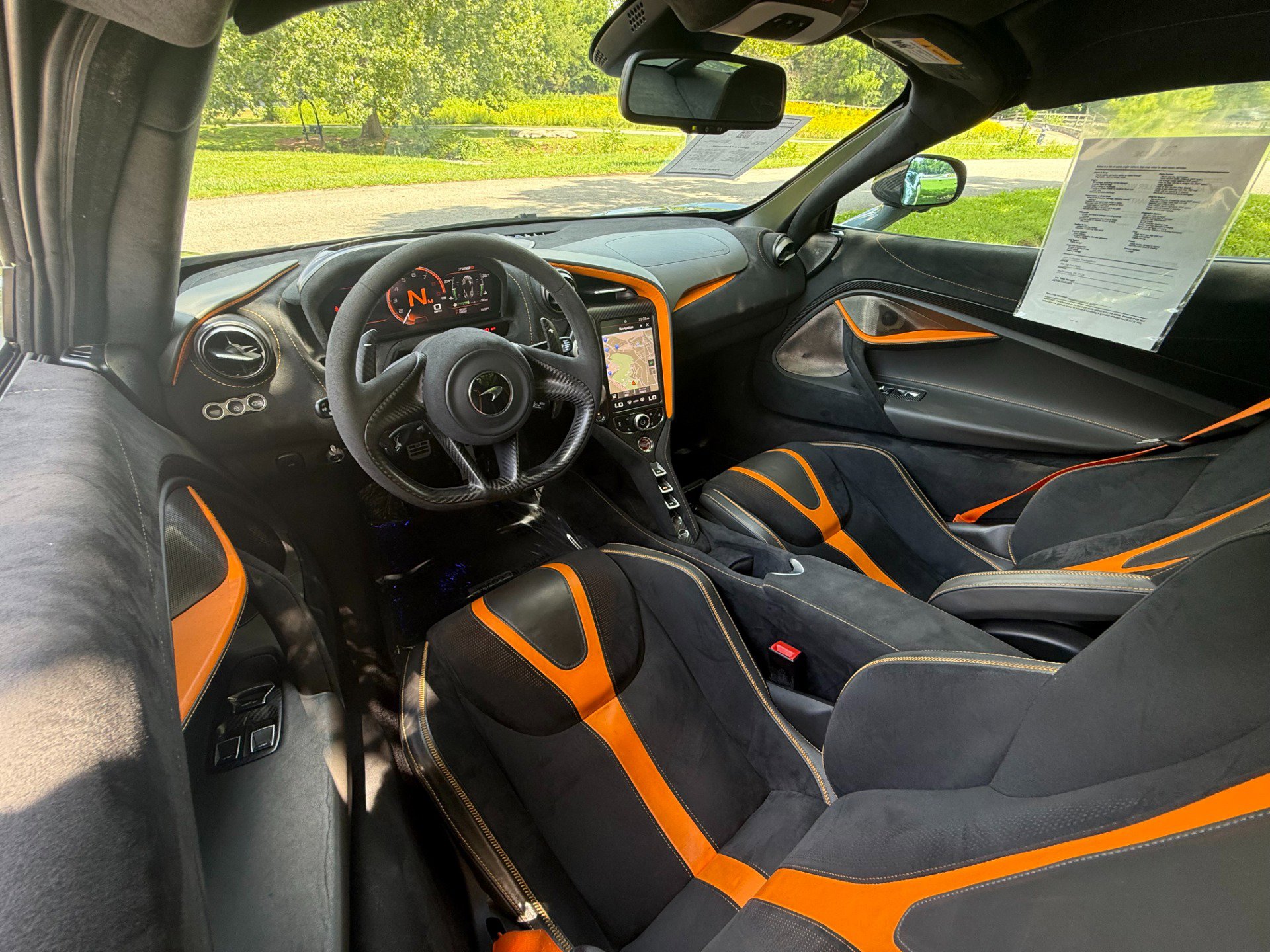 Used 2019 McLaren 720S Performance photo 29